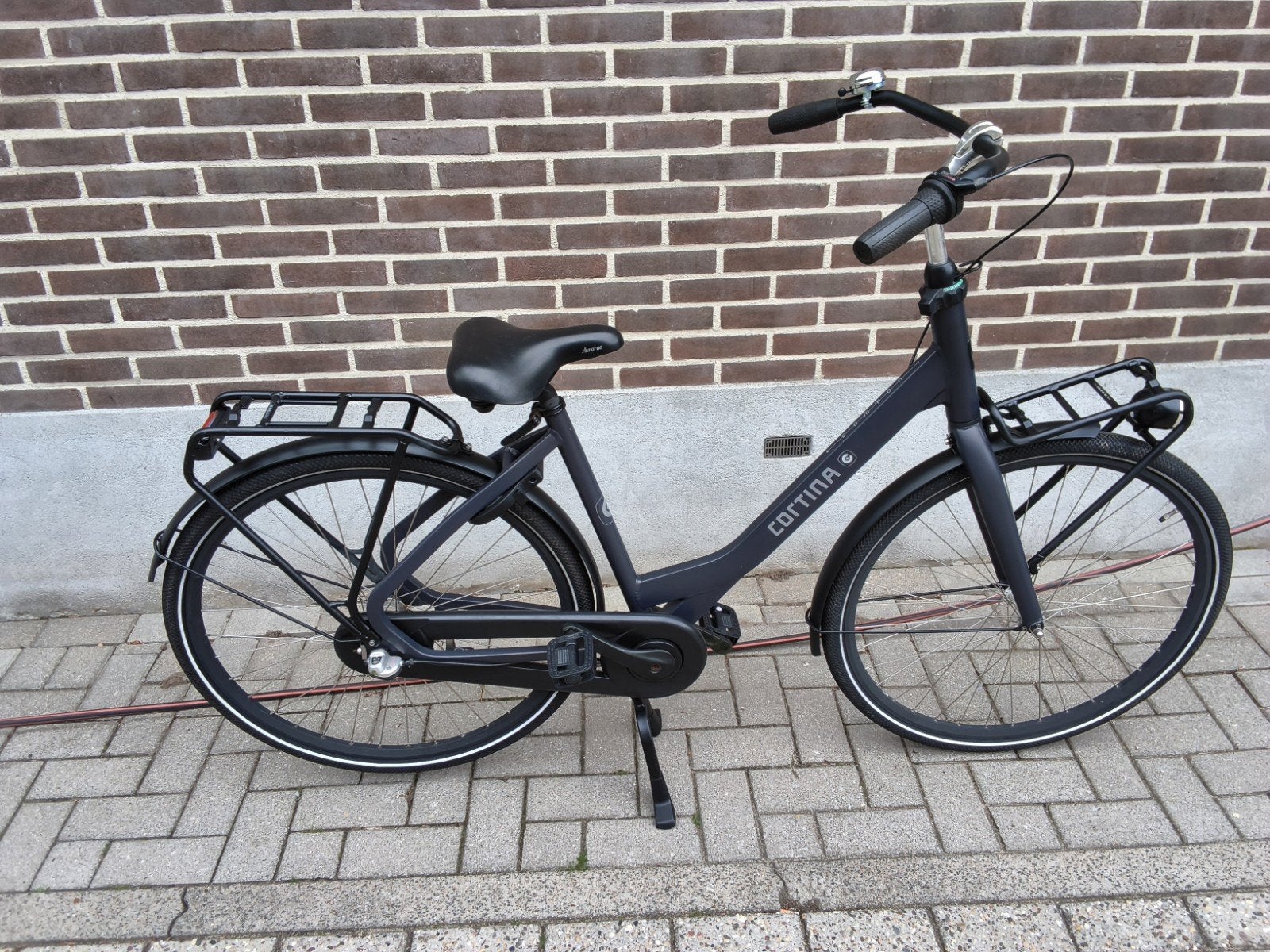 Cortina damesfiets 3 versnellingen terugtraprem 50 cmhoog, Ophalen, Terugtraprem, Cortina transport fiets, Versnellingen