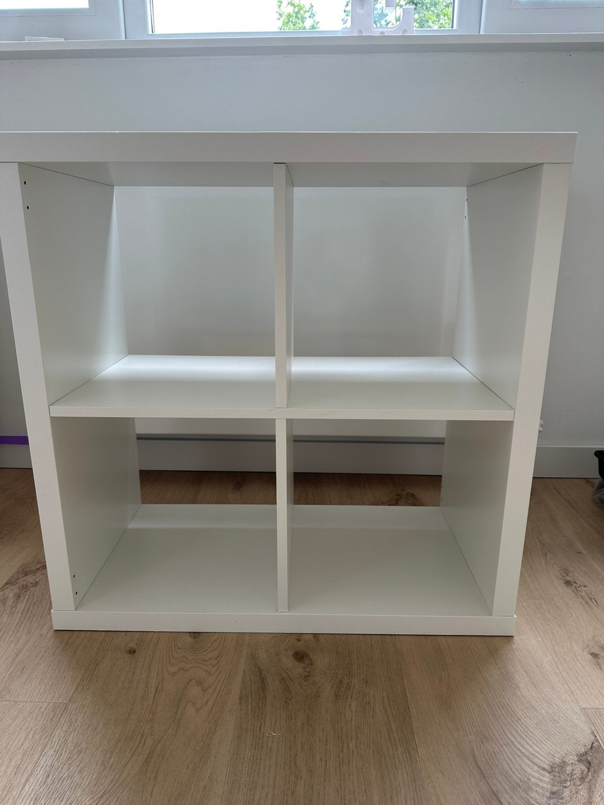 Witte Kallax kast met 4 vakken - IKEA, Ophalen, Met plank(en), 50 tot 100 cm, Zo goed als nieuw
