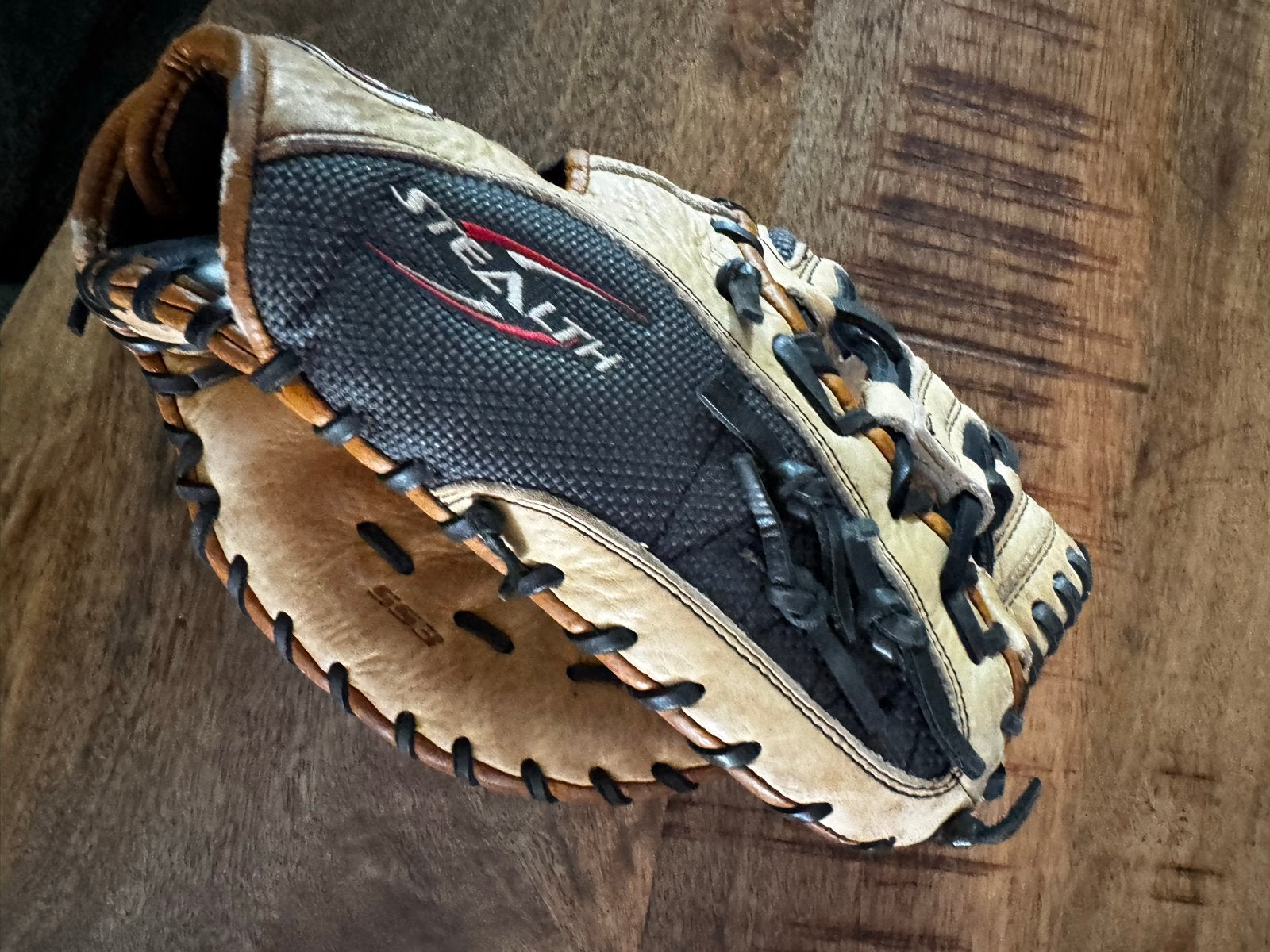 Easton Stealth honkbal handschoen - eerste honk, Ophalen, Gebruikt