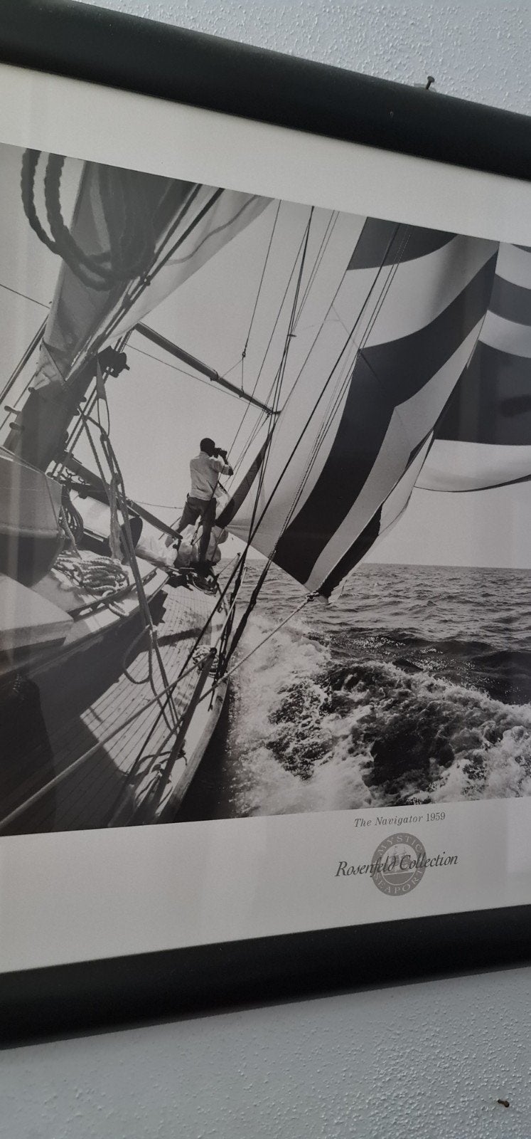 Zwart-wit foto van zeilboot in actie - 'The Navigator 1959', Antiek en Kunst, Ophalen of Verzenden