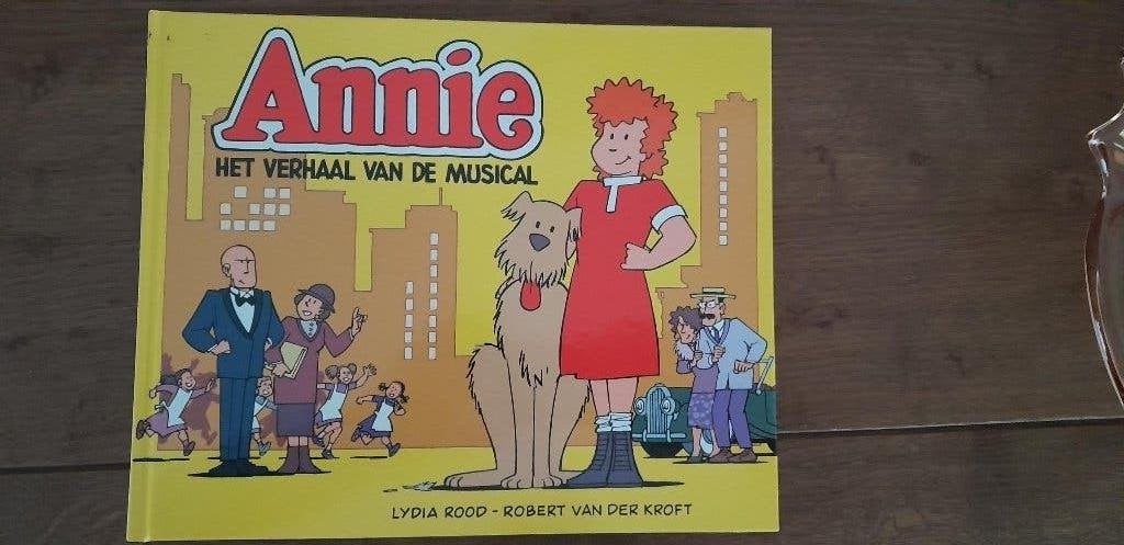 Annie. Het verhaal van de musical. Door Lydia Rood., Ophalen of Verzenden, Lydia Rood, Fictie algemeen