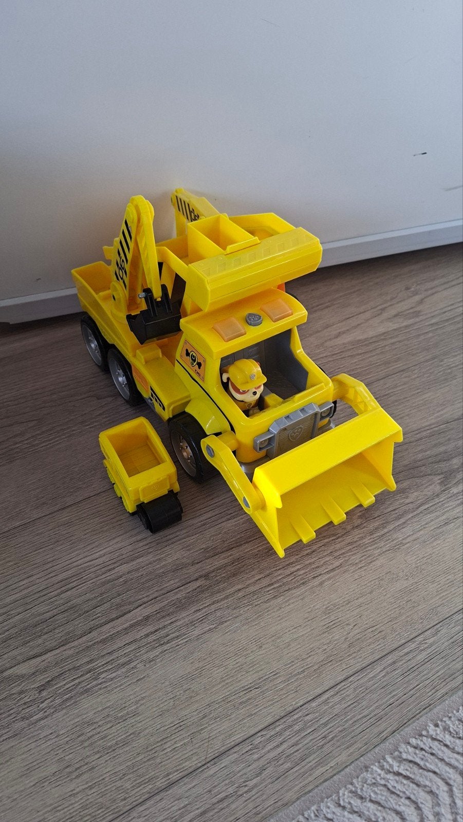 Paw Patrol Rubble's Bulldozer met Wrecking Ball, Ophalen, Gebruikt