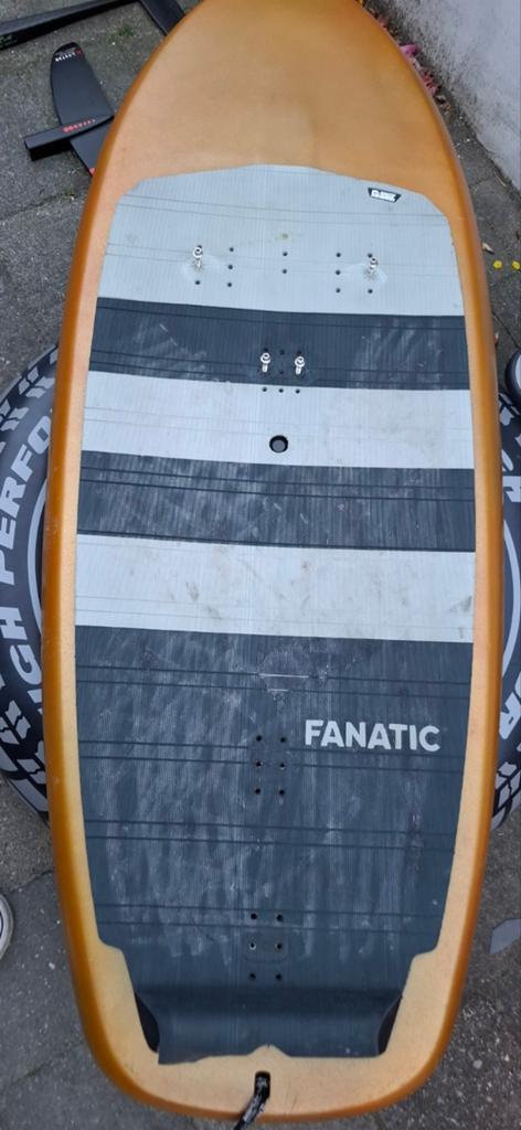 Fanatic board 5.1 ca 55 liter met GONG foil set, Watersport en Boten, Ophalen of Verzenden
