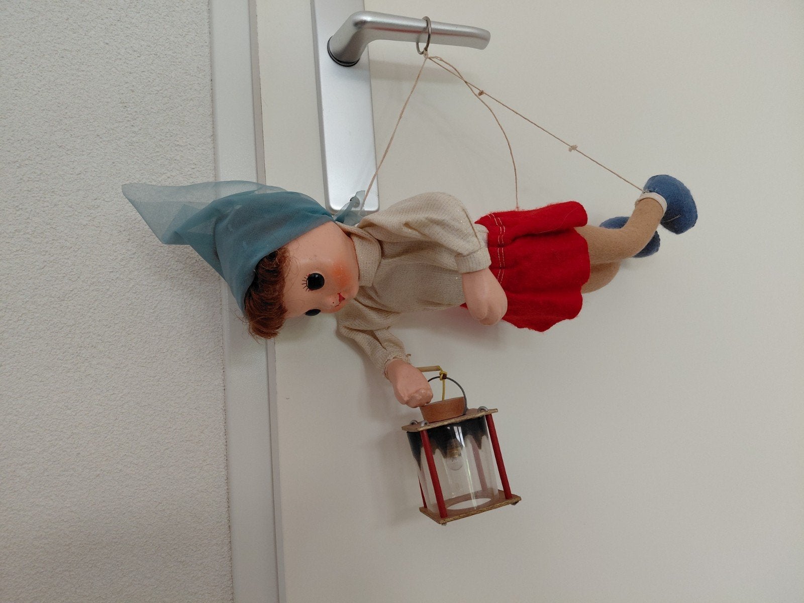 Elfje met lamp vintage super leuk zoldervondst, Verzamelen, Ophalen of Verzenden, Gebruikt, Overige typen