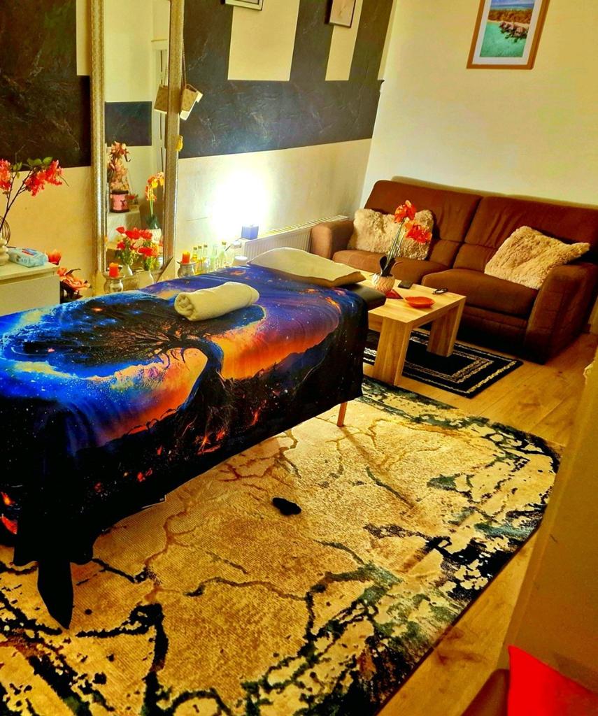 Ontspanning  massage +31617303935, Diensten en Vakmensen
