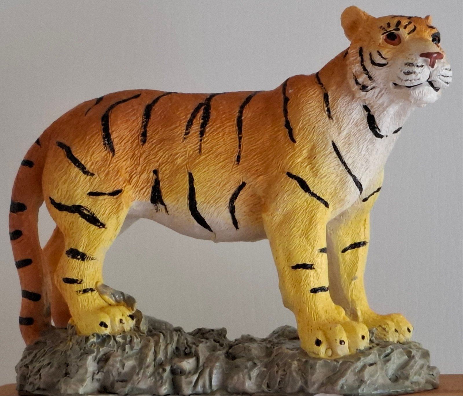 Bengaalse tijger. Beeldje.  16/12 cm., Ophalen, Zo goed als nieuw, Wild dier, Beeldje of Figuurtje