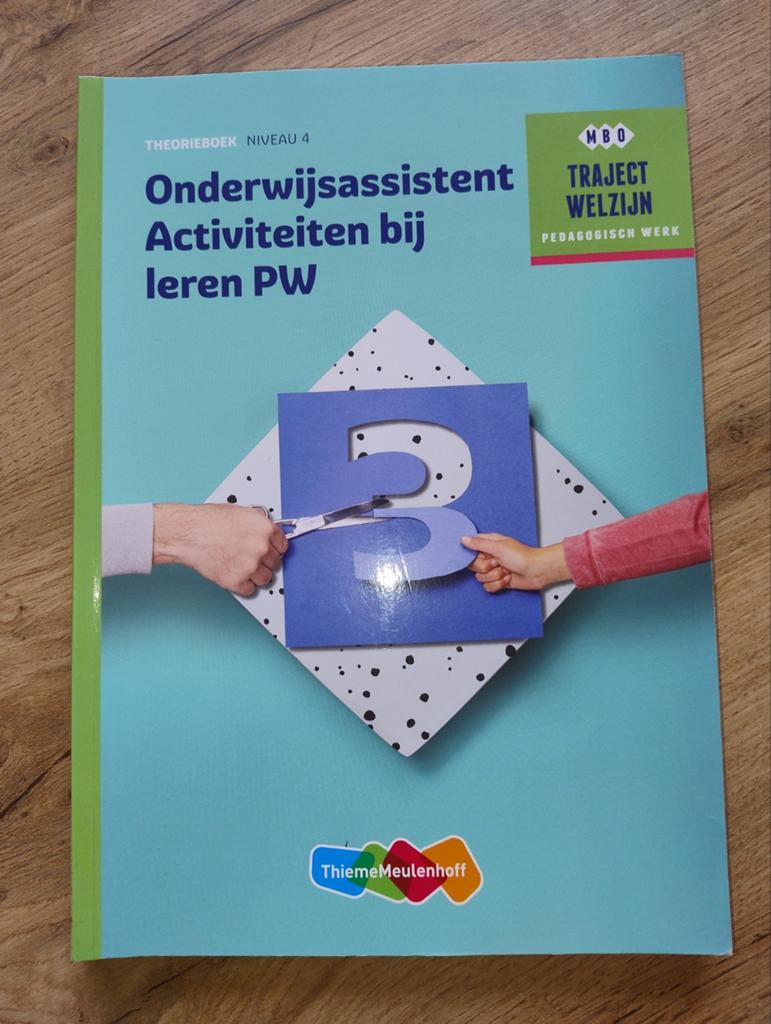 Onderwijsassistent Activiteiten bij leren PW Theorieboek, Overige vakken, A. Gloudemans, R.F.M. van Midde, A.C. Verhoef, Ophalen of Verzenden