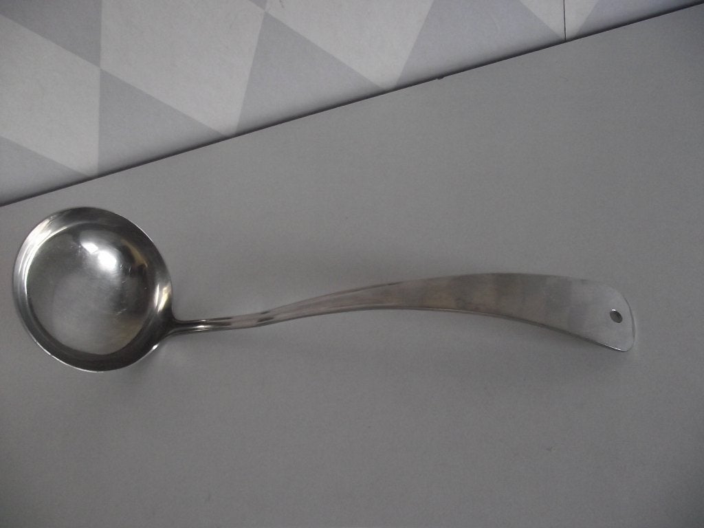 vintage Hollands Glad soep opscheplepel 30 cm Sola Massive, Antiek en Kunst, Antiek | Bestek, Ophalen of Verzenden