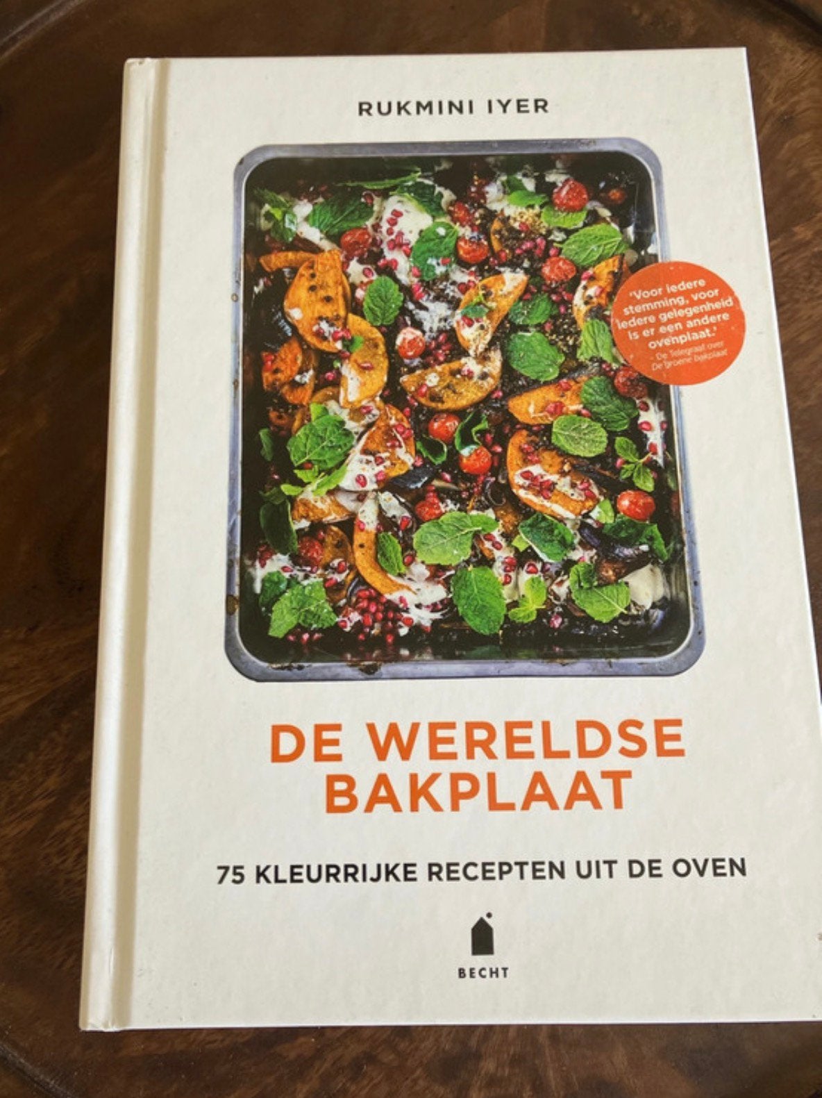 De wereldse bakplaat, Boeken, Kookboeken, Ophalen of Verzenden, Zo goed als nieuw