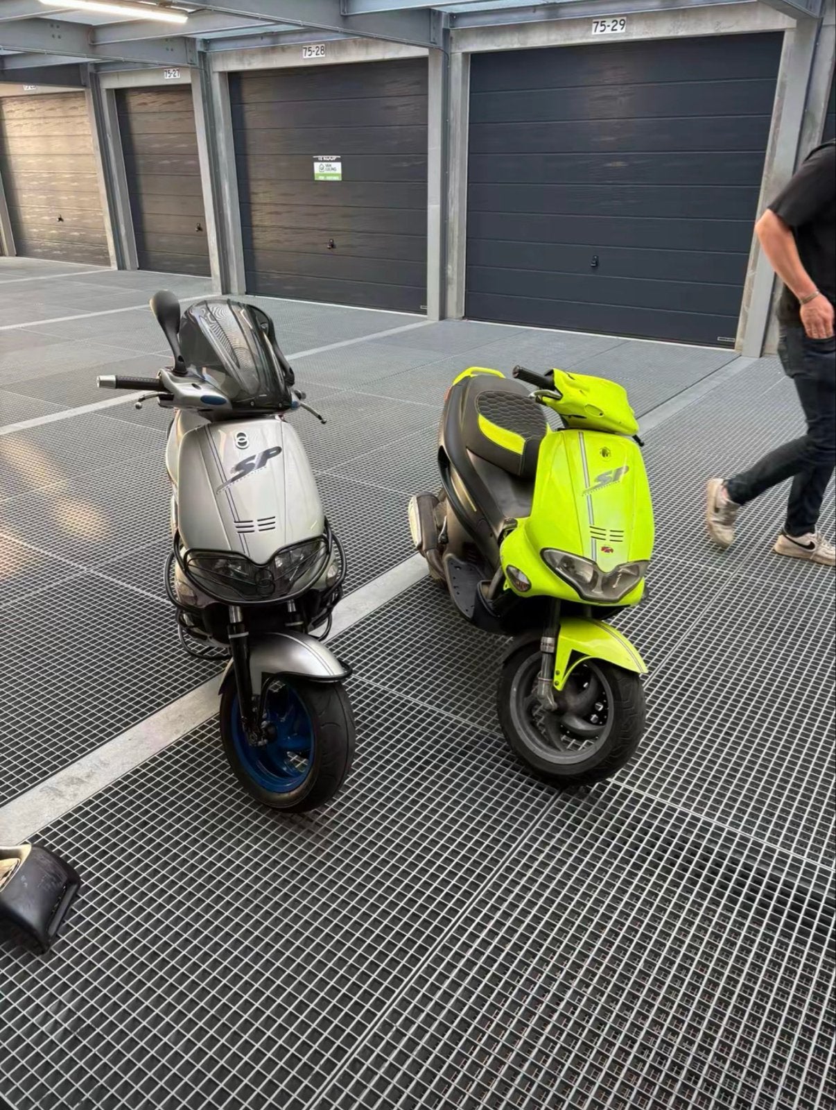 * Gratis scooter gezocht, ook project of schade, Ophalen, Gebruikt, Maximaal 45 km/u, Tweetakt
