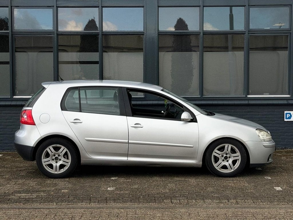 Volkswagen Golf 1.4 Turijn |Airco |CruiseC |Nieuwe APK |, Auto's, Voorwielaandrijving, Gebruikt, 4 cilinders, Elektrische ramen