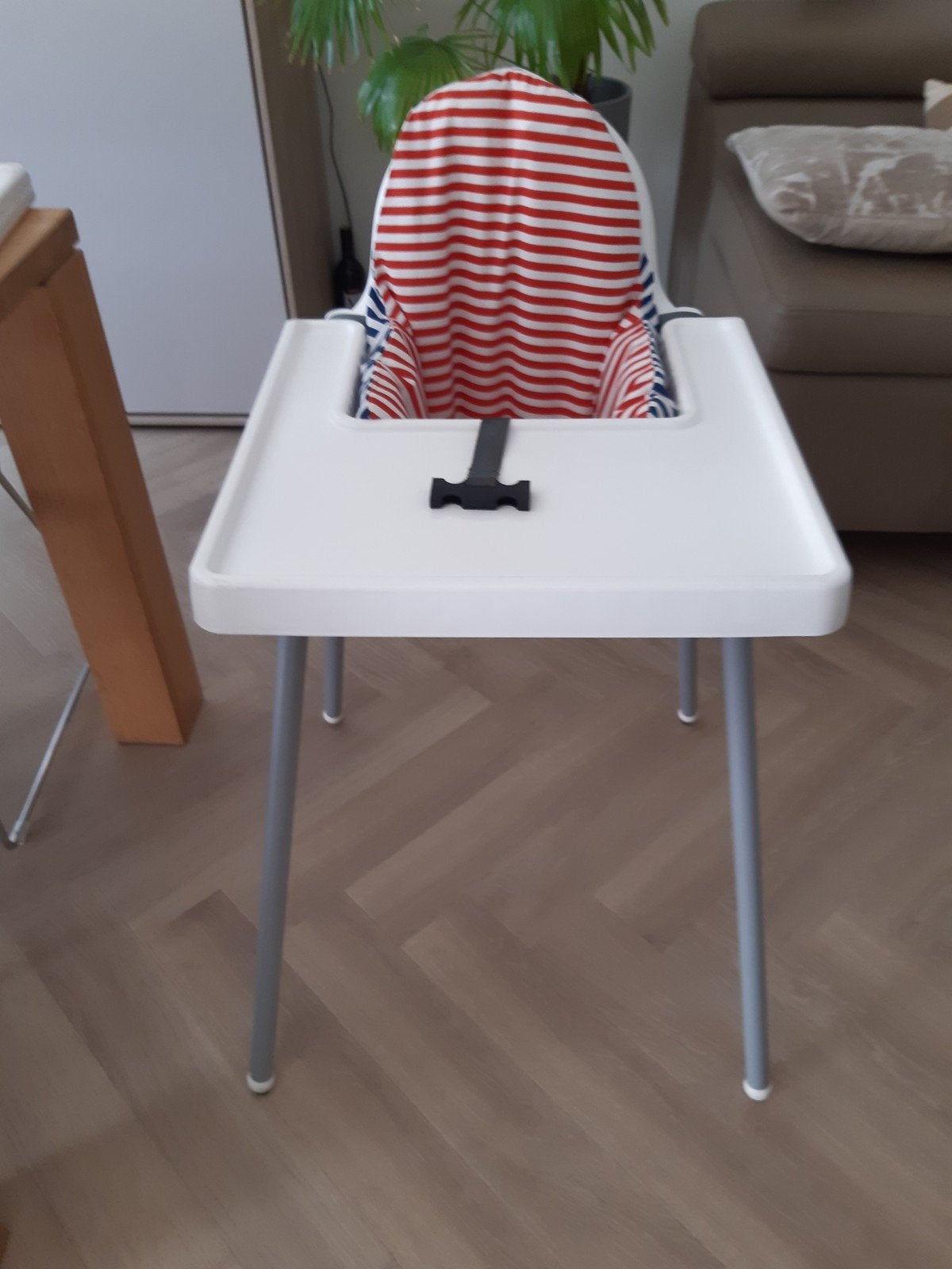Ikea kinderstoel, Ophalen, Gebruikt, Overige typen, Aanschuifbaar
