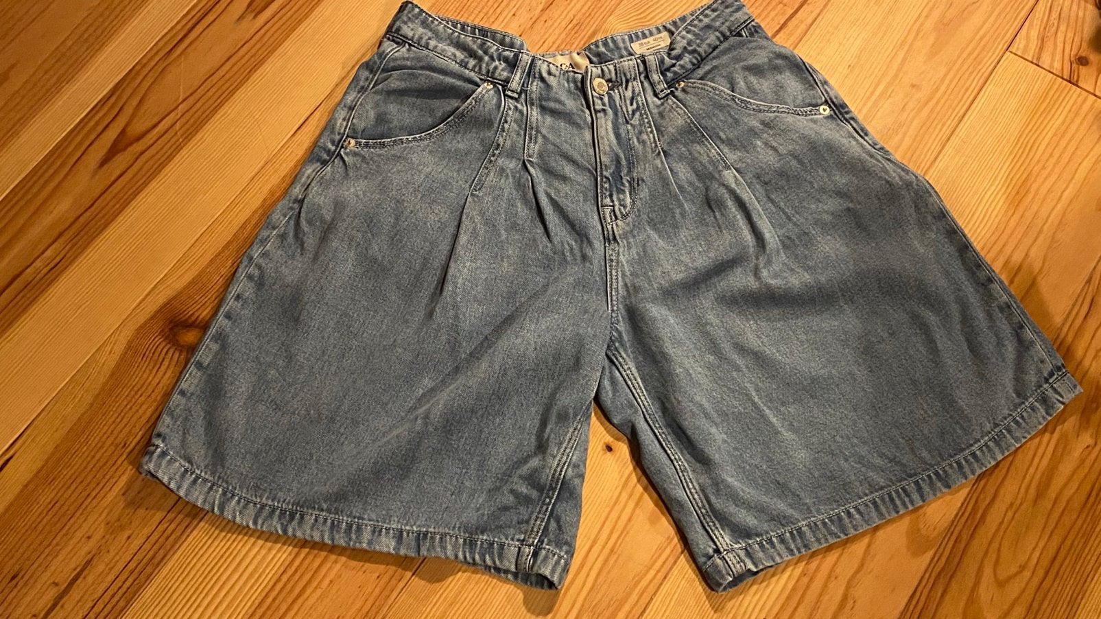 C&A-  danes jeans Bermuda maat 38, Maat 38/40 (M), Kort, Blauw, Ophalen of Verzenden