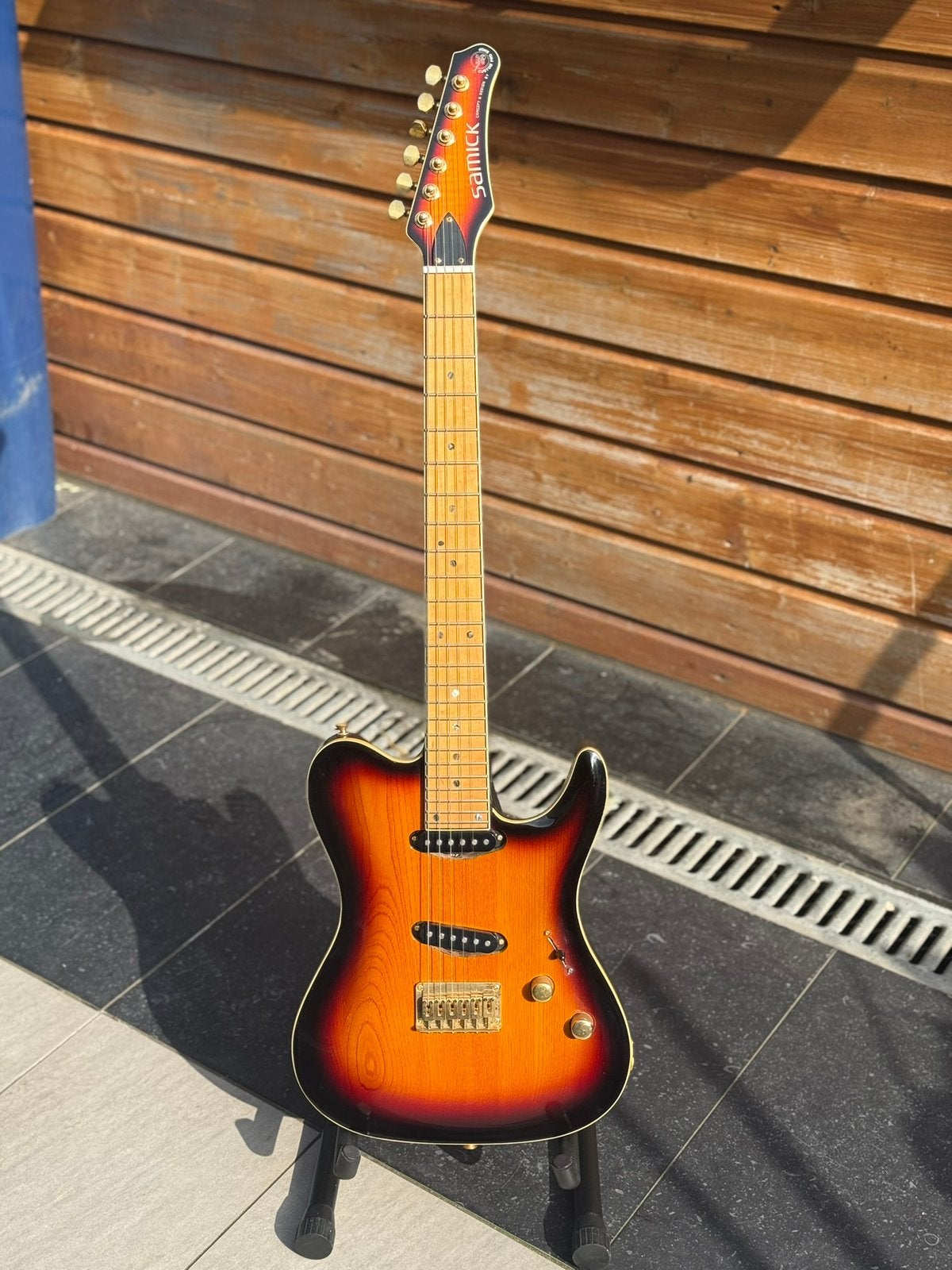Samick Valley Arts Custom Pro Shop – sunburst, Ophalen of Verzenden, Zo goed als nieuw, Solid body, Overige merken