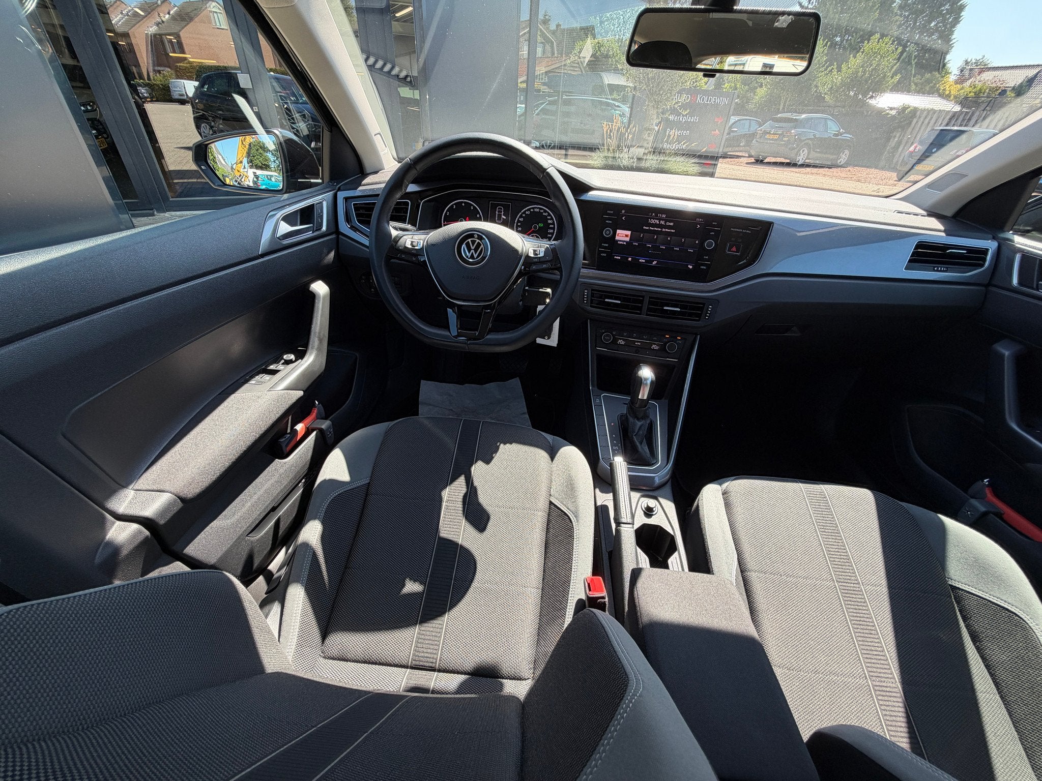 Volkswagen Polo Polo 1.0 TSI 95pk Highline (bj 2021), Auto's, Gebruikt, 95 pk, 1096 kg, Origineel Nederlands