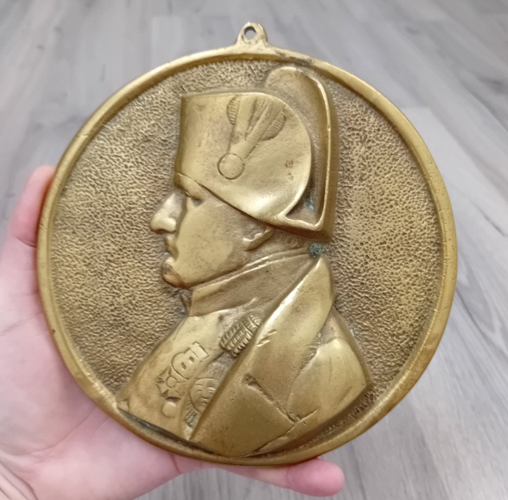 Antieke bronzen plaquette buste van Napoleon Bonaparte., Verzenden