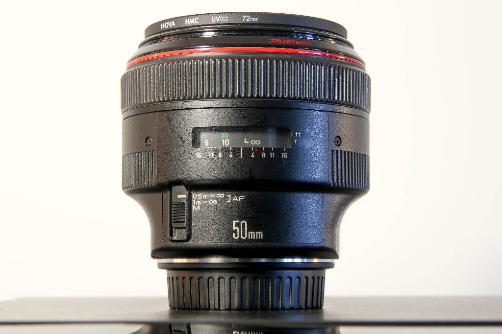 Canon EF 50mm f/1.0L, Ophalen, Zo goed als nieuw, Standaardlens