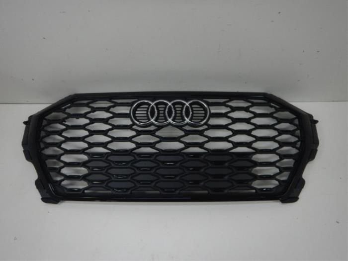 Audi Q3 83F S-Line Grille Chroom Hoogglans Zwart, Ophalen of Verzenden, Gebruikt