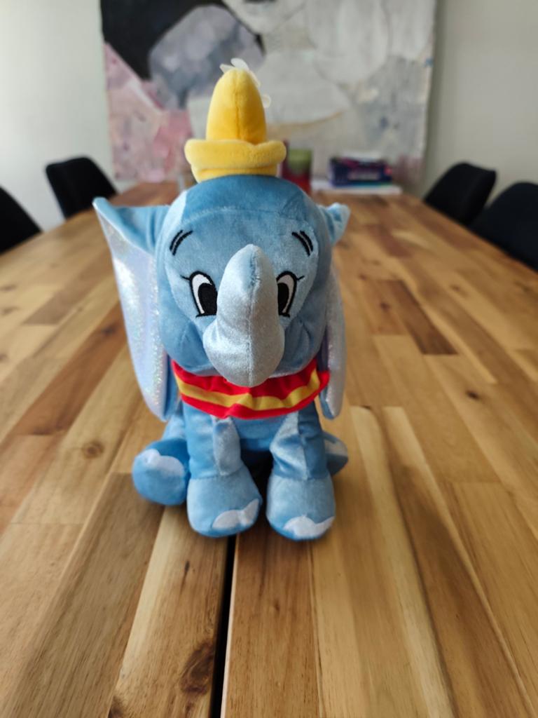 Dumbo knuffel - Disney olifant met hoedje, Kinderen en Baby's, Speelgoed | Knuffels en Pluche, Ophalen, Disney, Disney, Blauw