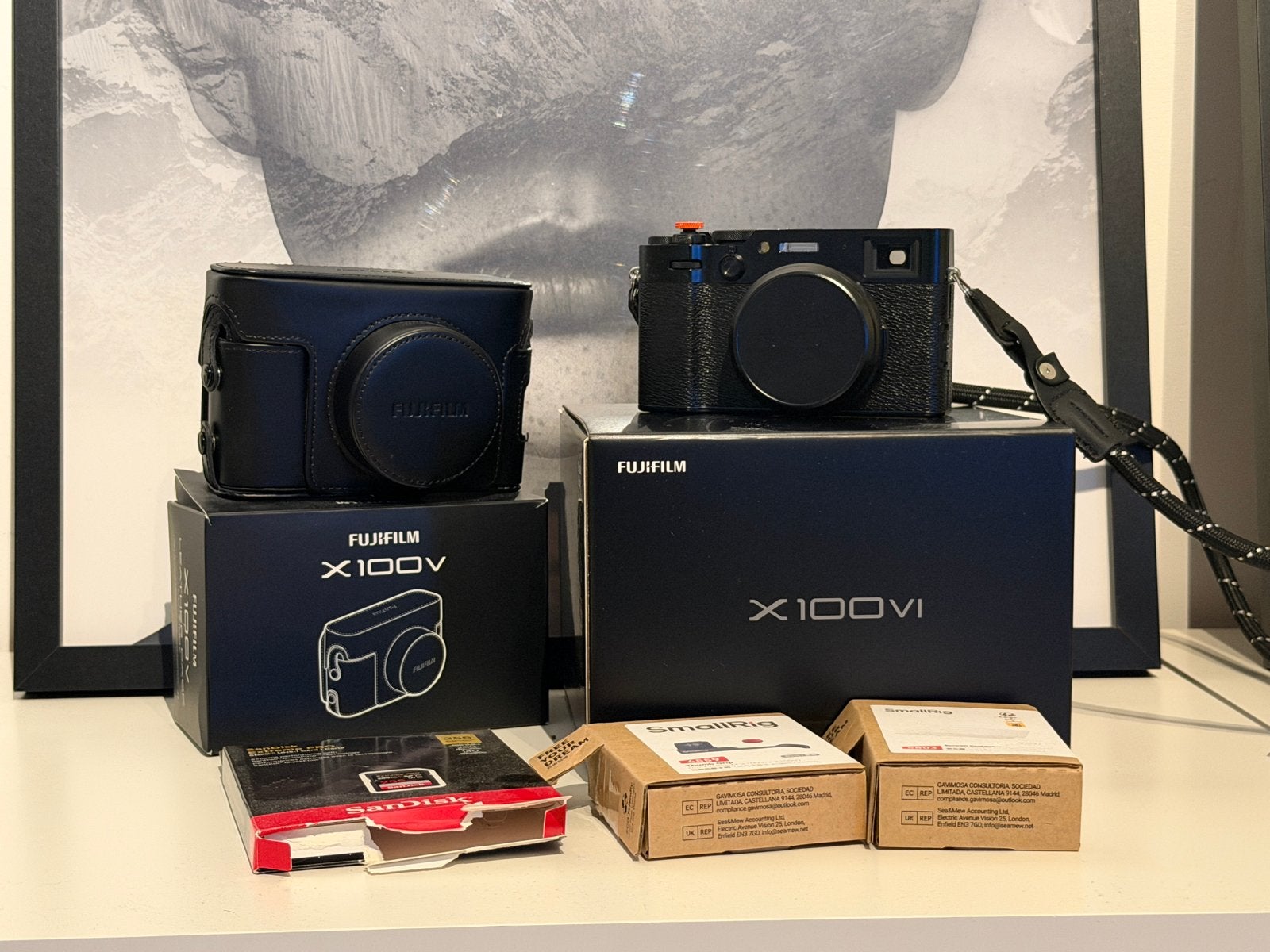 Fujifilm X100VI Zwart - Nieuwstaat met accessoires, Ophalen of Verzenden, Zo goed als nieuw, Fujifilm, Compactcamera