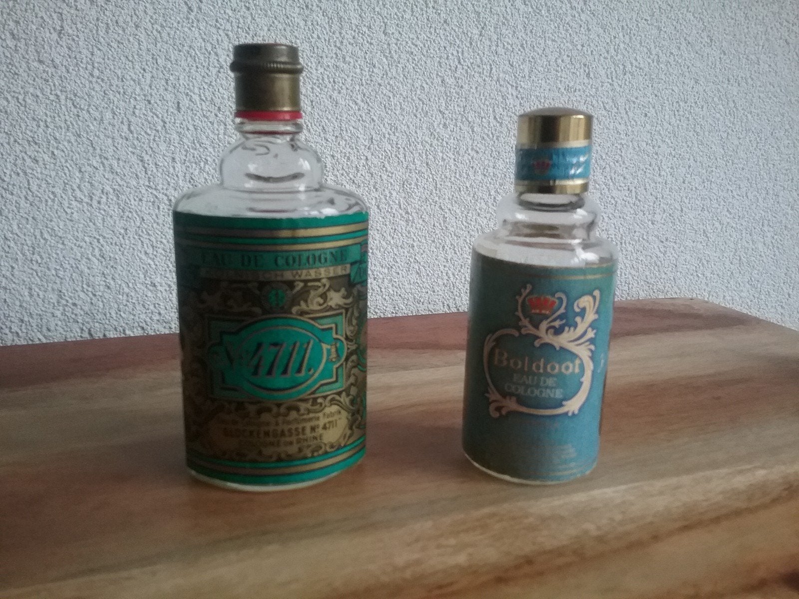 Oude flesjes boldoot en 4711, Ophalen of Verzenden