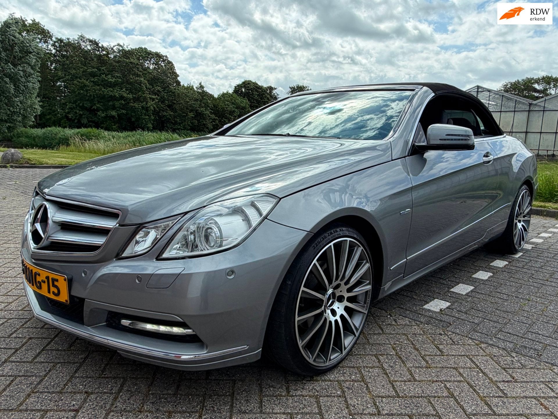 Mercedes-Benz E-klasse Cabrio 200 CGI Elegance Cabrio MBDeal, Auto's, Mercedes-Benz, Euro 5, Achterwielaandrijving, Zwart, 4 cilinders