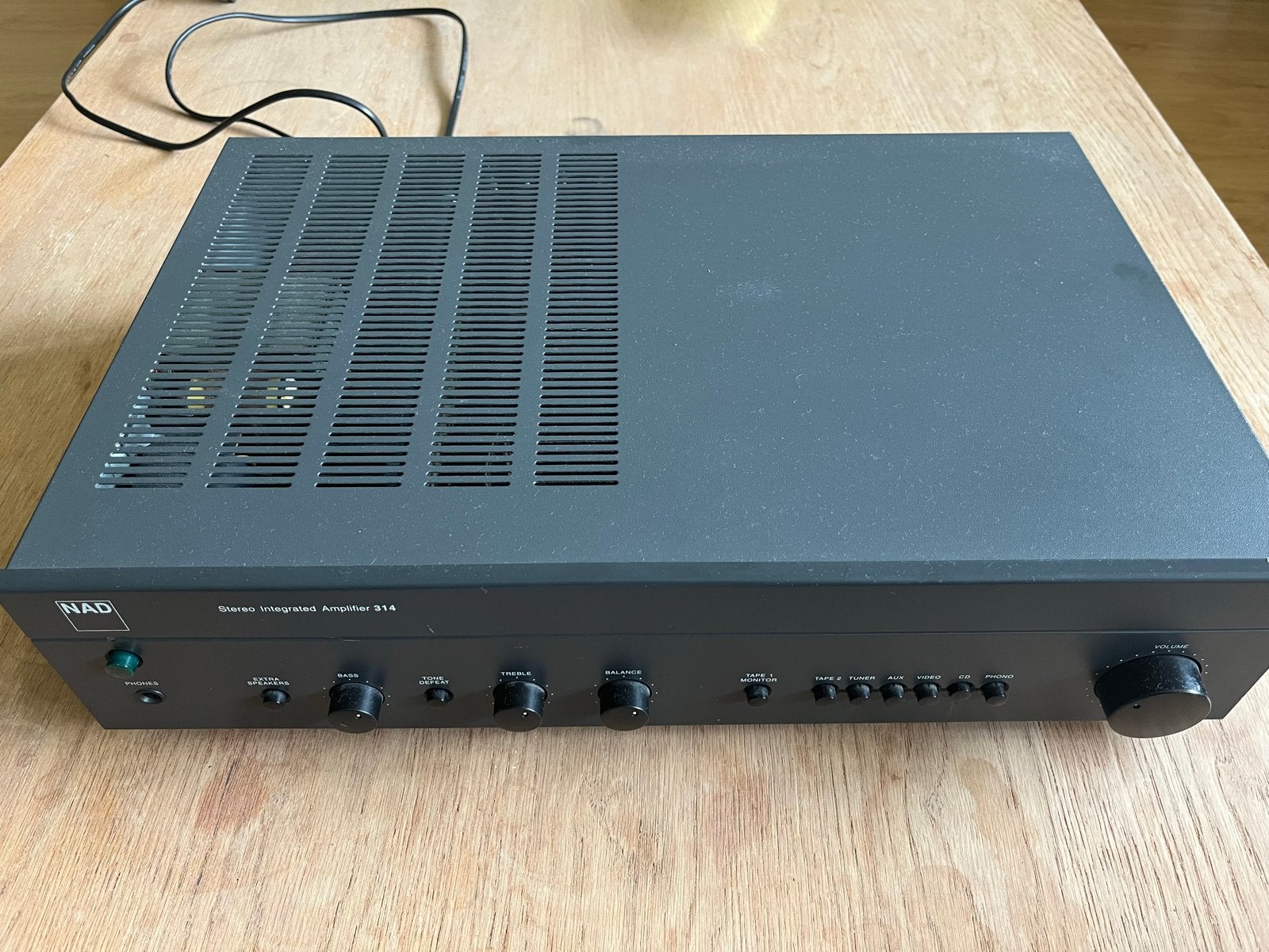 NAD 314 Stereo Geïntegreerde Versterker, 60 tot 120 watt, Niet werkend, Stereo, Ophalen