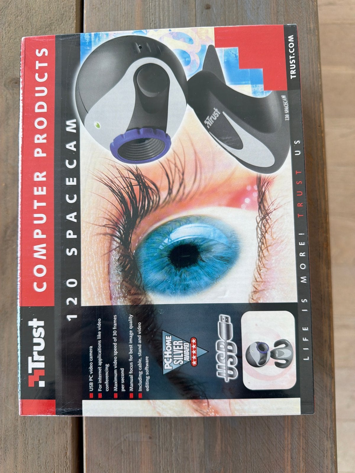 Trust 120 Spacecam Webcam - Nieuw in doos, Nieuw, Ophalen of Verzenden, Windows, Microfoon