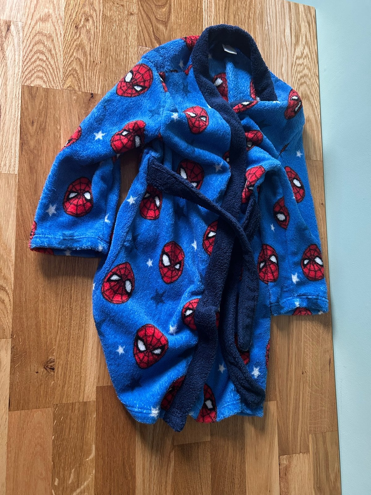 Spiderman badjas maat 110/116, Ophalen of Verzenden, Gebruikt, Jongen, Nacht- of Onderkleding