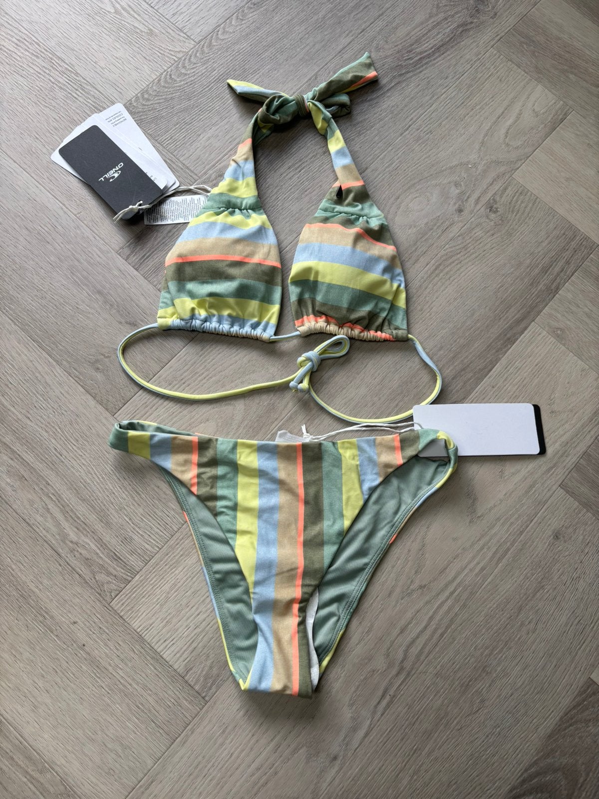 Nieuw O’Neill bikini maat 36 (met 4-STYLE bikinitop ), Ophalen of Verzenden, Nieuw, Overige kleuren, Bikini