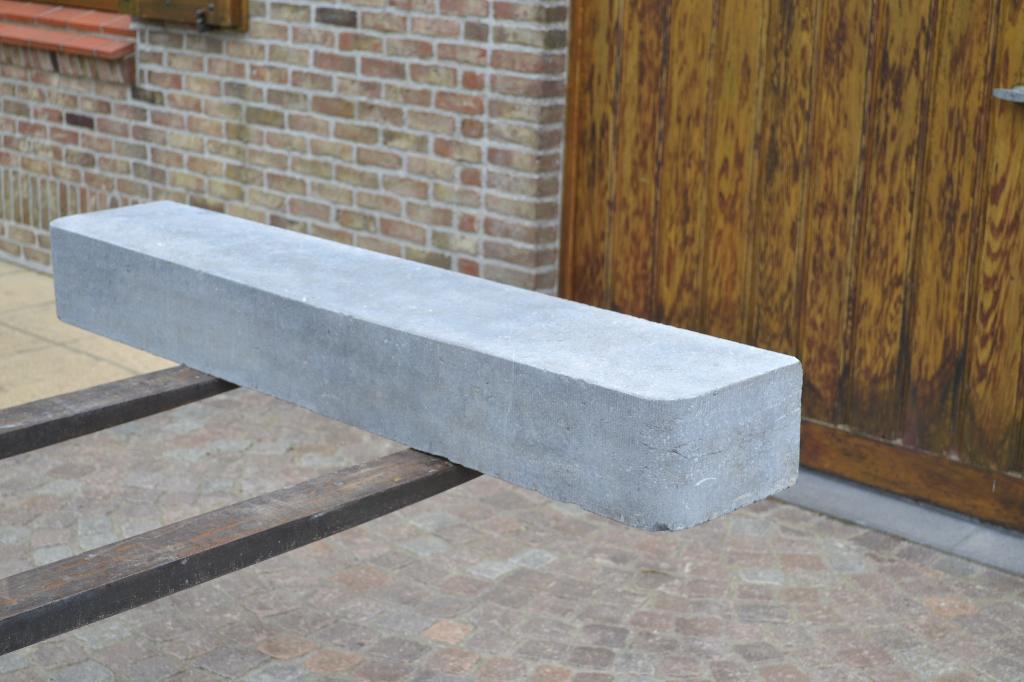 arduinen trede met ronde hoeken, lengte 1m40, Ophalen, 120 cm of meer, Overige typen, Minder dan 200 cm