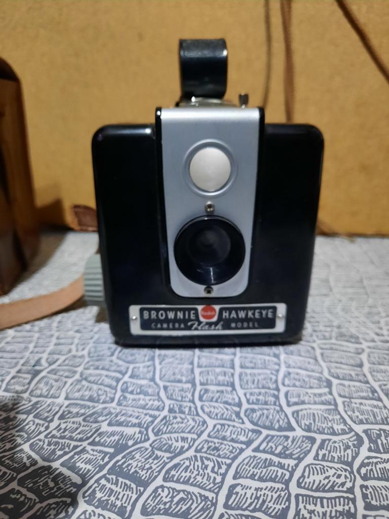 Vintage Kodak Brownie Hawkeye Flash Model Camera met tas, Ophalen of Verzenden, Gebruikt, Compact, Kodak