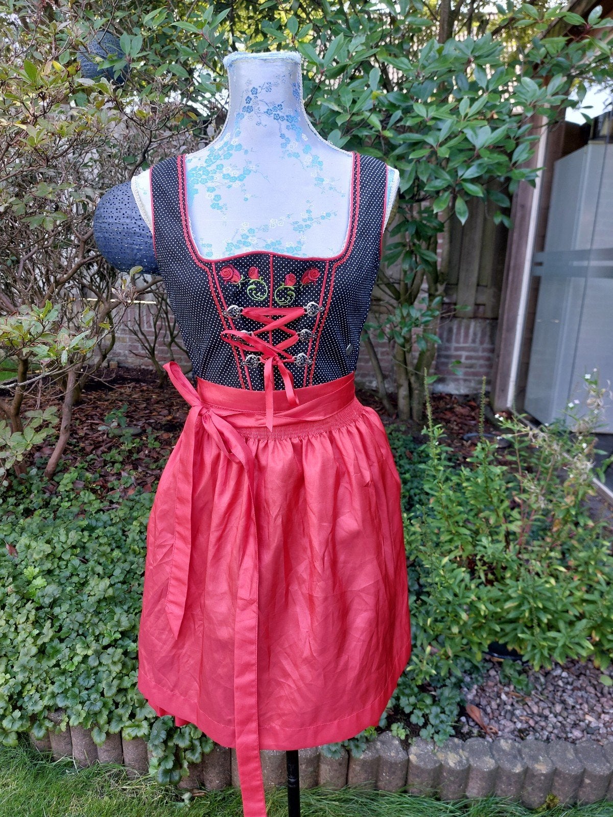 dirndl oktoberfest met schort MarJo 38, Kleding | Dames, Carnavalskleding en Feestkleding, Ophalen of Verzenden, Zo goed als nieuw