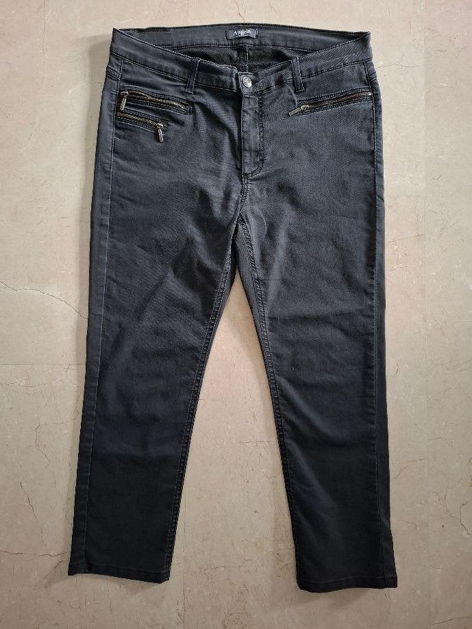 Zwarte spijkerbroek als nieuw, Kleding | Dames, Zwart, Maat 42/44 (L), Ophalen of Verzenden, Zo goed als nieuw