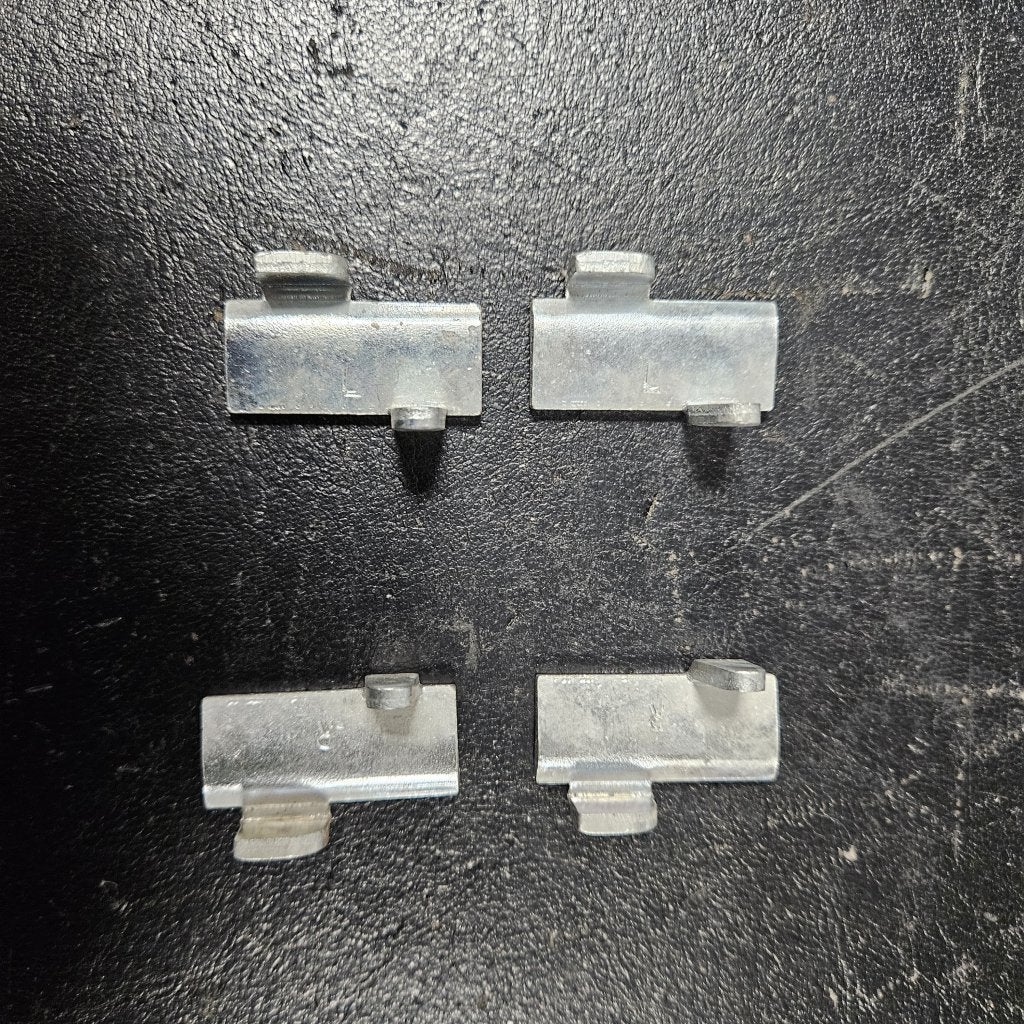 4x Bruynzeel metalen schappendragers, plankendragers, legbo, Niet ingevuld, Gebruikt, Niet ingevuld, Niet ingevuld