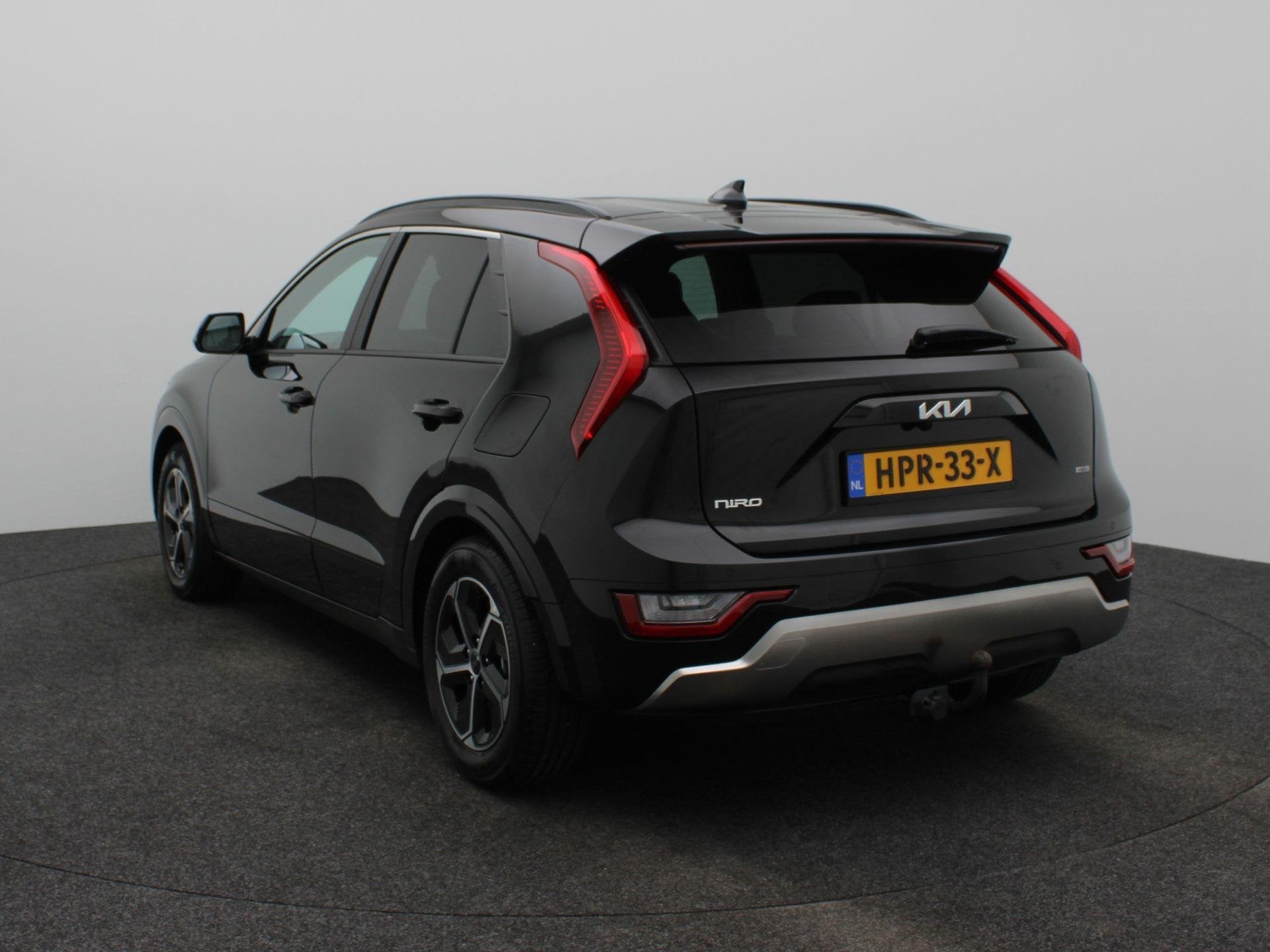 Foto 4 van Kia Niro 1.6 GDi Hybrid DynamicPlusLine Panorama | Stoel Stu
