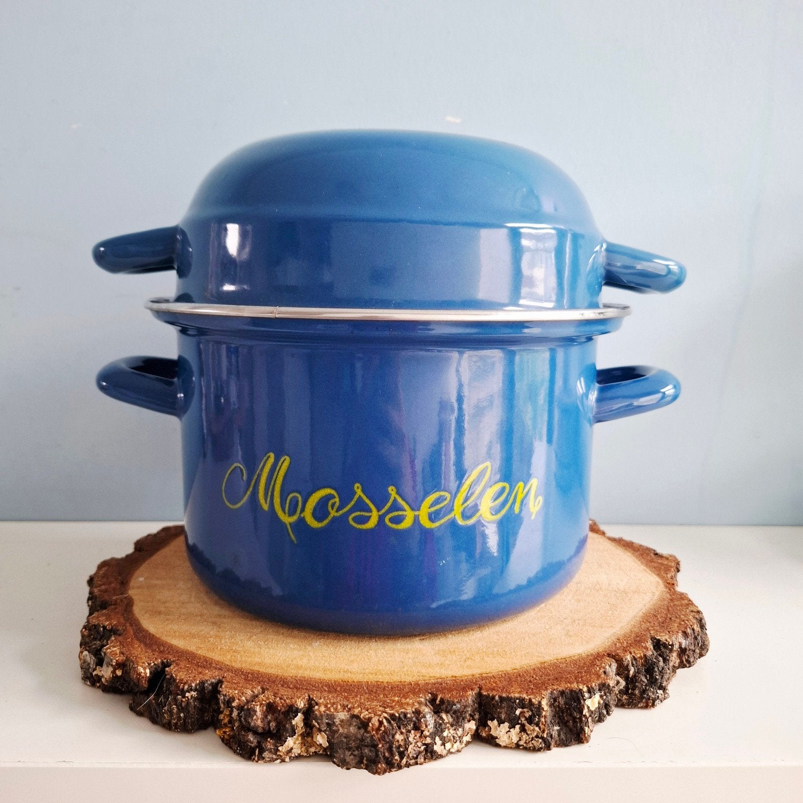 Mooie blauwe emaille mosselpan met deksel – vintage look, Met handvatten, Ophalen of Verzenden, Zo goed als nieuw, Kookpan
