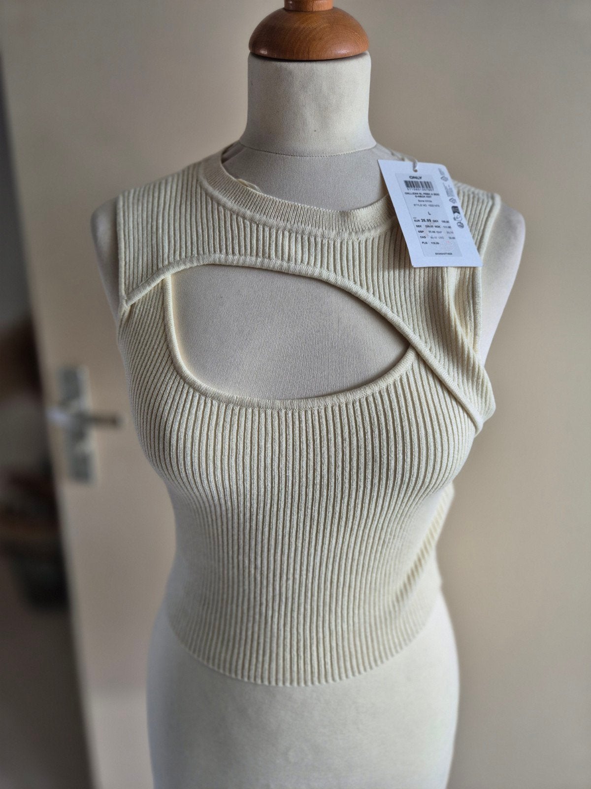 ONLY rib top met cut-out – maat L – nieuw, Maat 38/40 (M), Beige, Nieuw, Ophalen of Verzenden