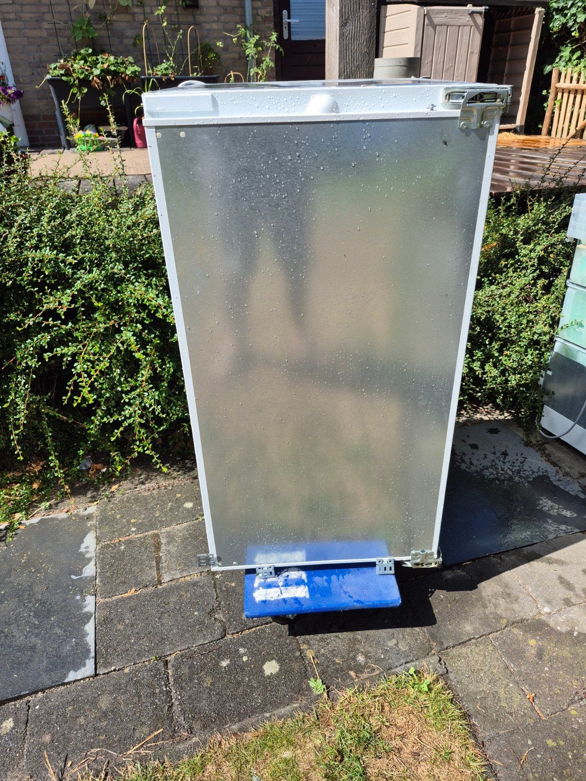 Bosch inbouwkoelkast A+ (excl. frontje), 100 tot 150 liter, Energieklasse A of zuiniger, 45 tot 60 cm, Ophalen