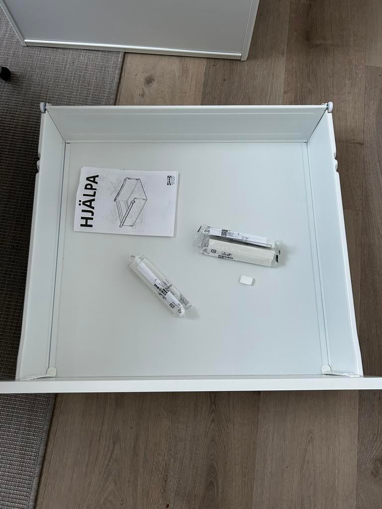 Ikea laadjes, 3 of 4 laden, Ophalen, Nieuw