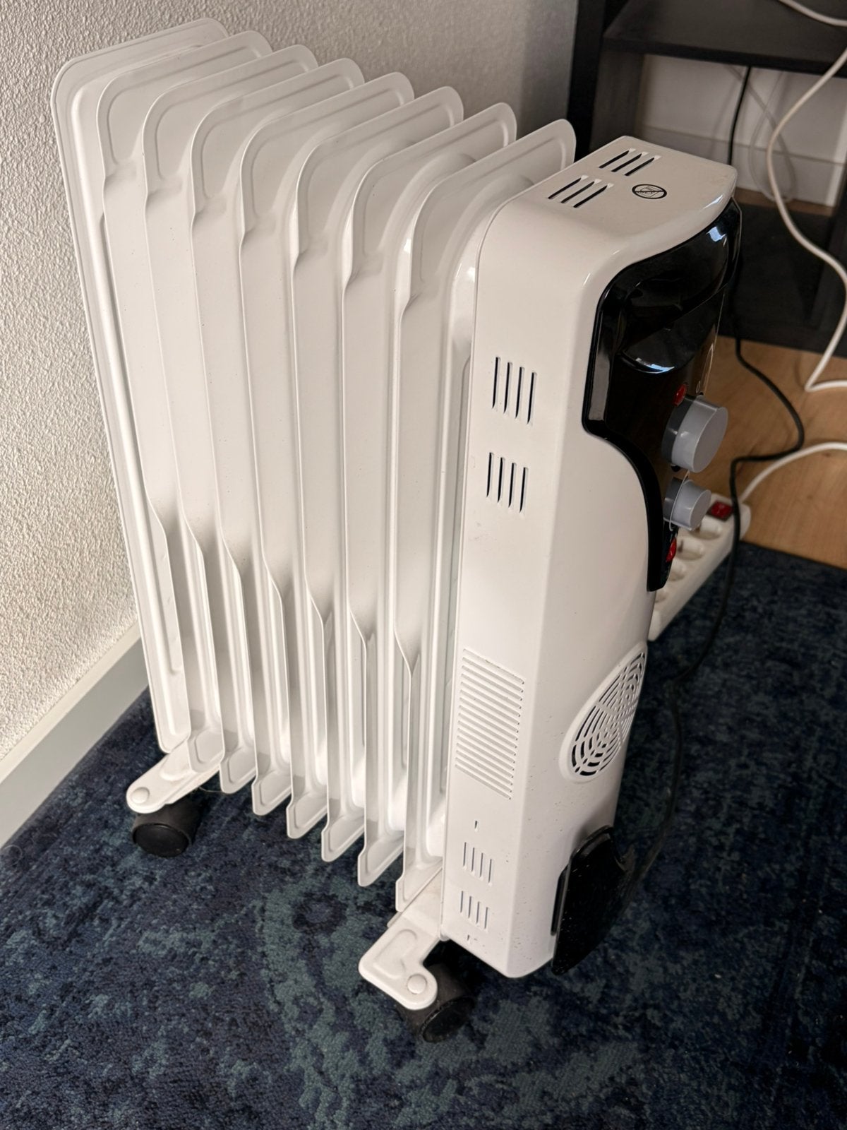 2.4kw Electric Oil Heater Radiator, Ophalen, 30 tot 80 cm, Gebruikt, Radiator
