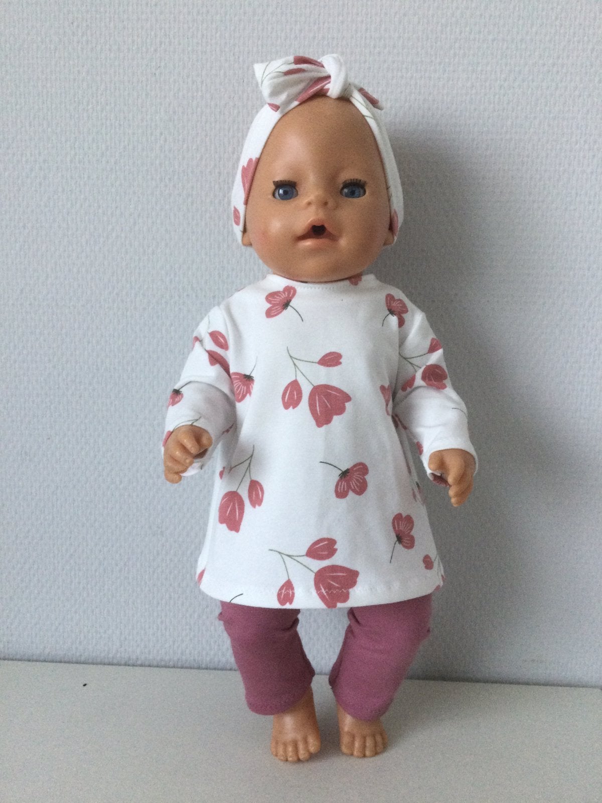 Poppenkleertjes babypop 43 cm babyborn pop 43 cm, Ophalen of Verzenden, Nieuw, Babypop