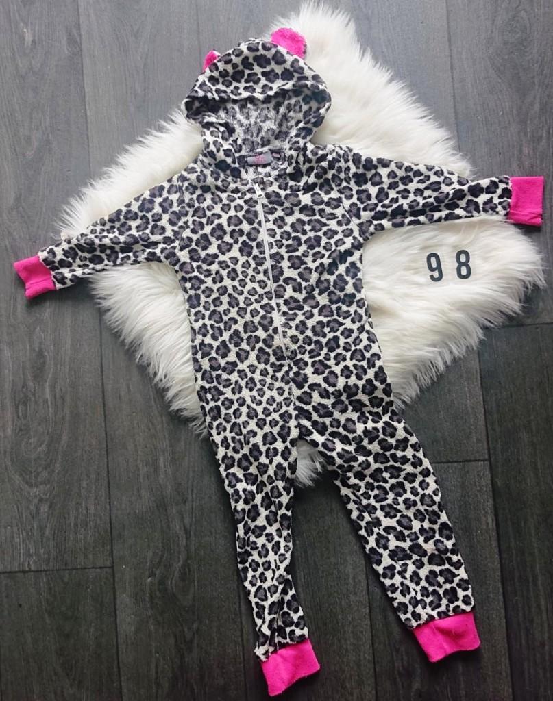 Onesie luipaard print met roze maat 98, Kinderen en Baby's, Kinderkleding | Maat 98, Ophalen of Verzenden, Gebruikt, Meisje, Overige typen