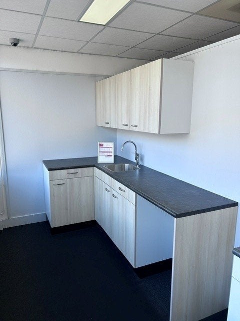 showroom hoekkeuken, Ophalen, Zo goed als nieuw, Overige materialen, Hoekkeuken