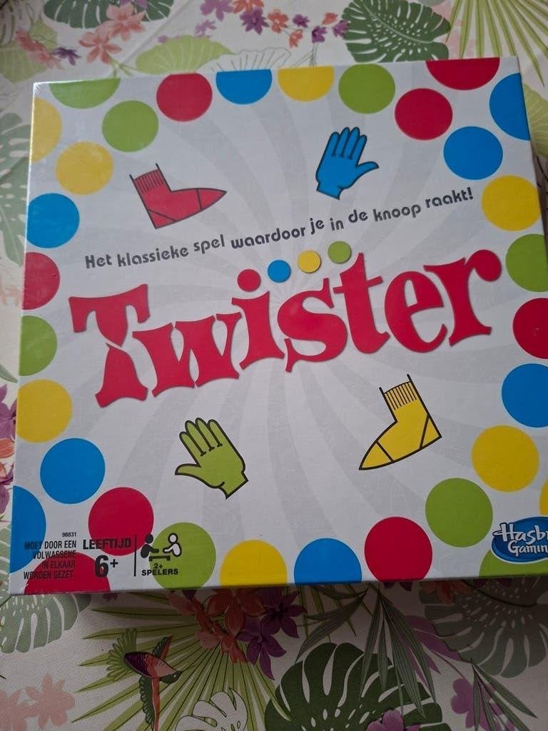 Nieuw spel Twister in sealing, Ophalen of Verzenden, Nieuw