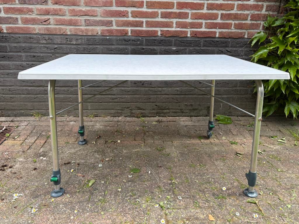 Verstelbare dukdalf camping tafel 100x68, Caravans en Kamperen, Kampeermeubelen, Ophalen, Gebruikt, Campingtafel