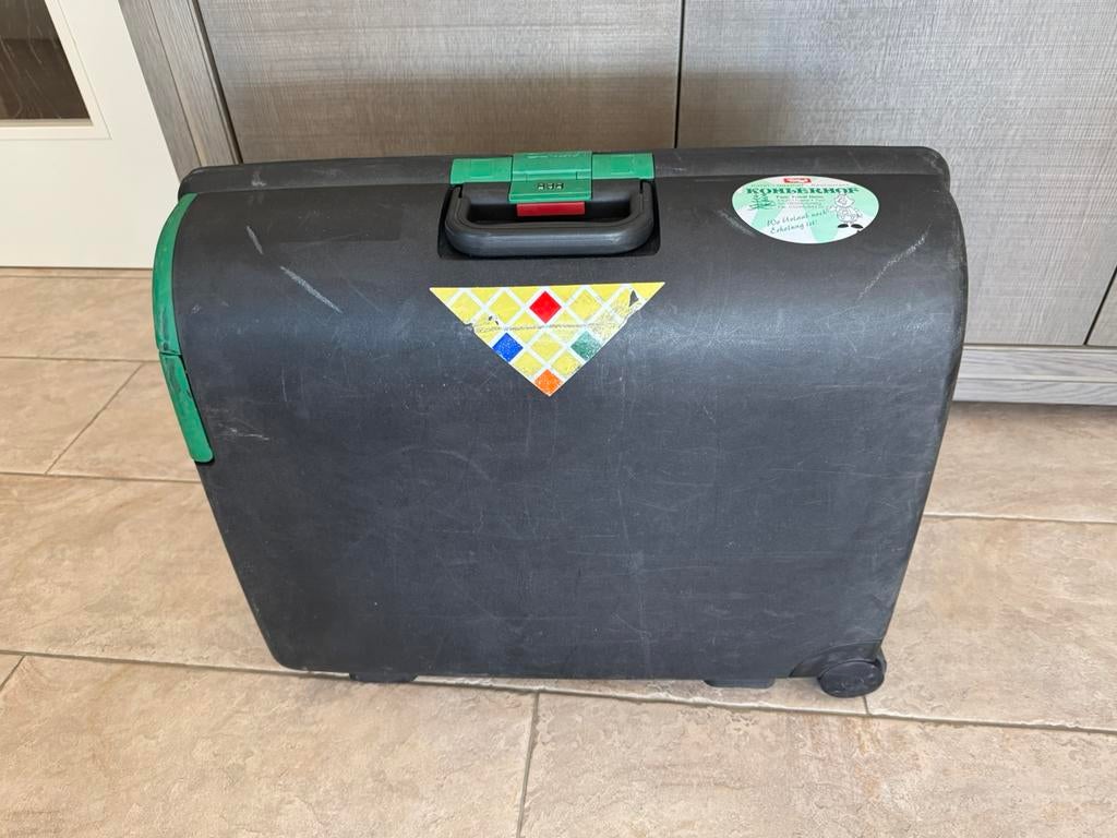 Carlton vliegtuig koffer, Ophalen, Gebruikt, Hard kunststof, 70 cm of meer