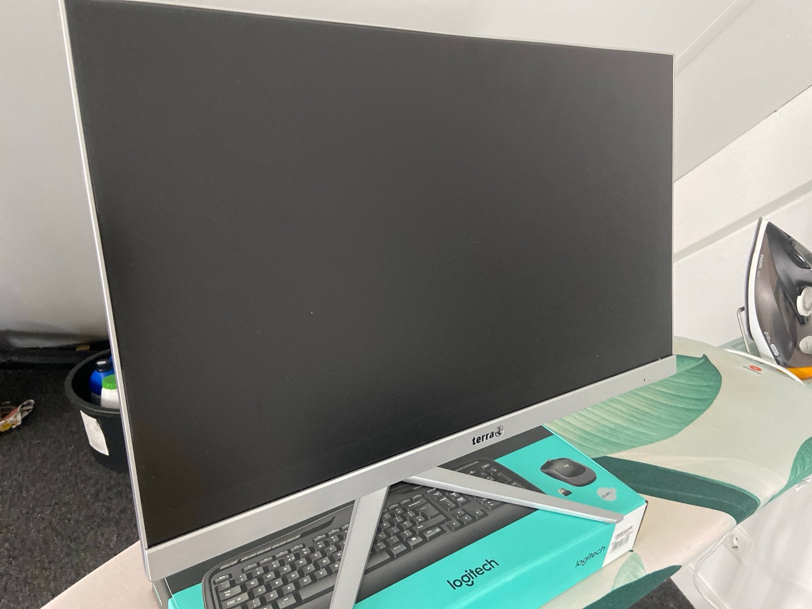 Terra All-in-One PC 2400 met Intel Core i3, Computers en Software, Desktop Pc's, Zo goed als nieuw, Onbekend, Met monitor, Ophalen