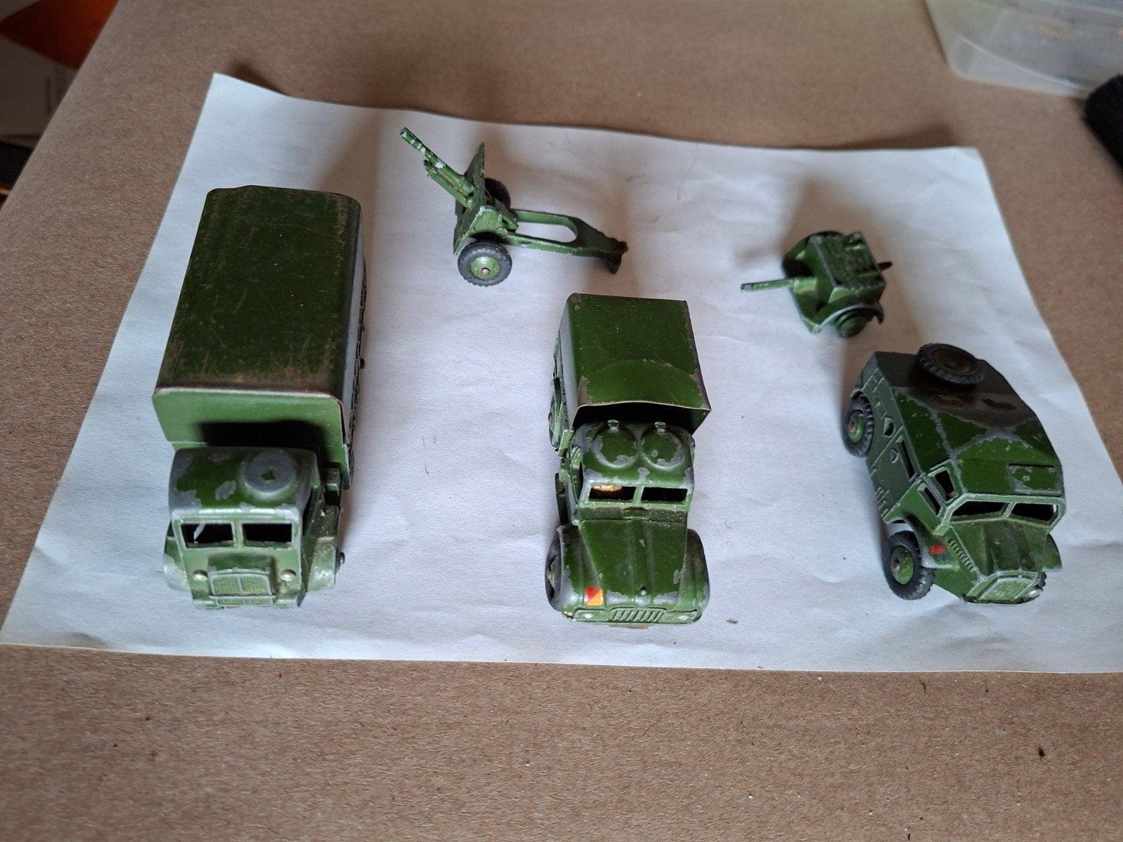 Dinky Toys Meccano Legervoertuigen Schaal 1:43 - 5 stuks, Ophalen of Verzenden, Gebruikt, Dinky Toys