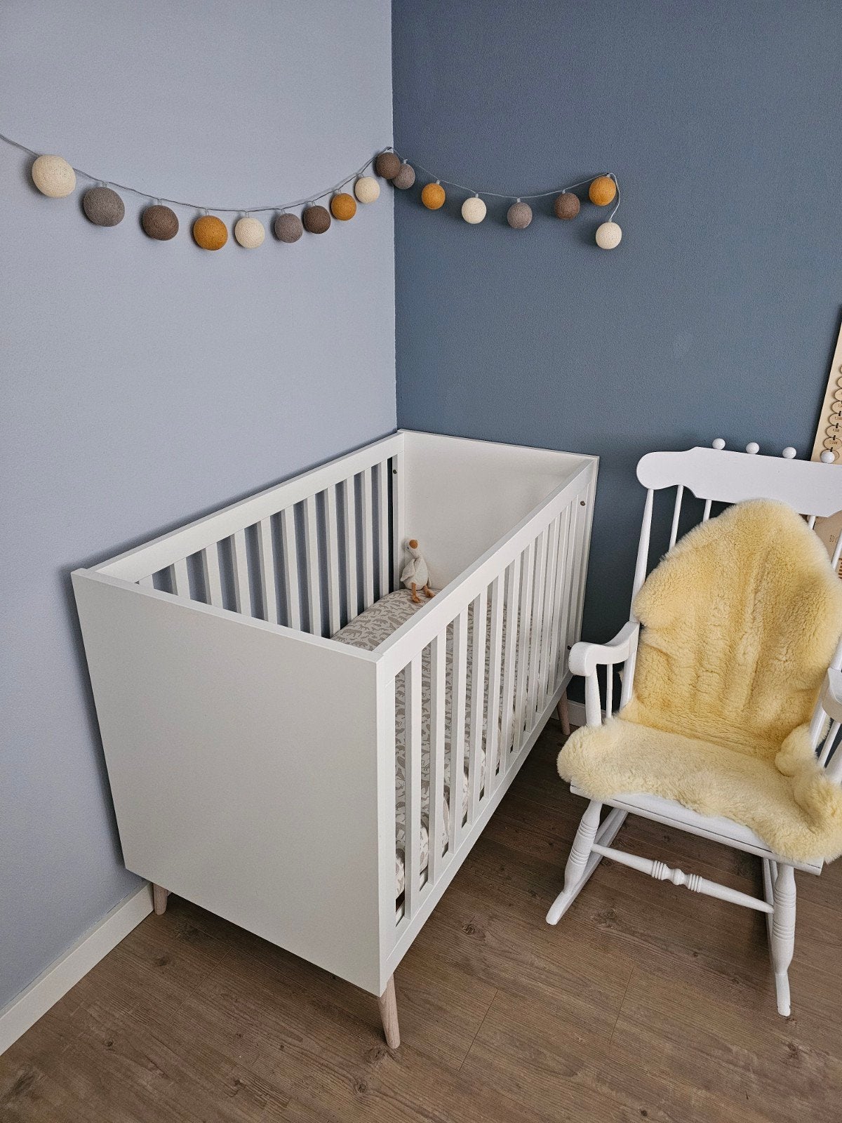 Europe Baby Sterre ledikant + matras + beschermer, Ophalen, Zo goed als nieuw, Ledikant